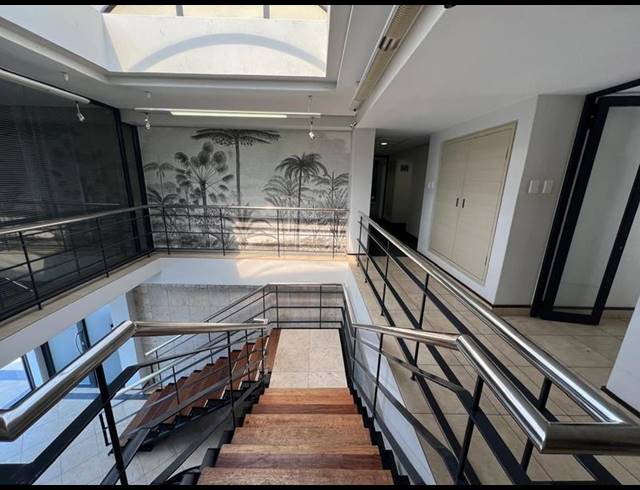 OFFICE PROPERTY TO RENT IN MONTROSE